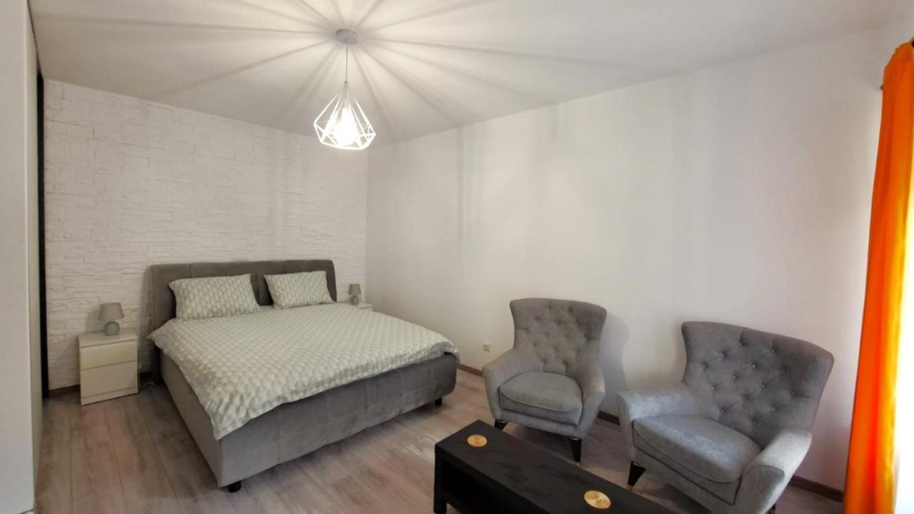 Cosy Studio In The Heart Of Brasov Braşov Exterior foto